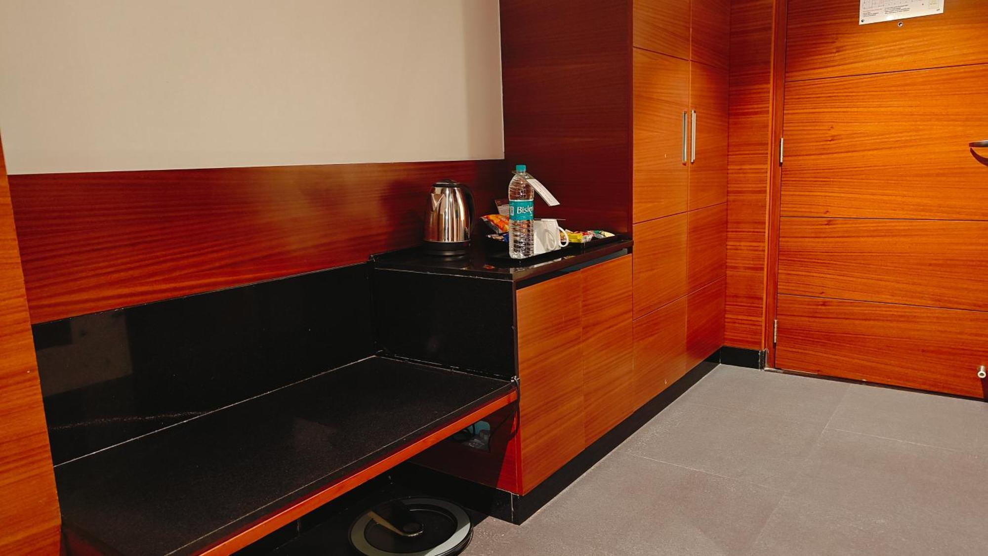 Hotel MM Legacy à Kanchipuram Extérieur photo