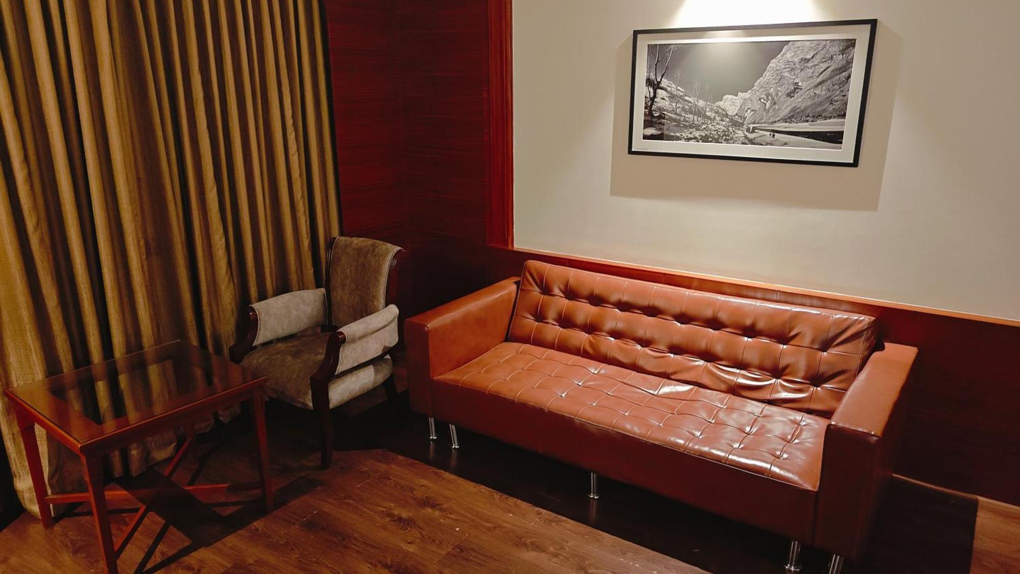 Hotel MM Legacy à Kanchipuram Extérieur photo