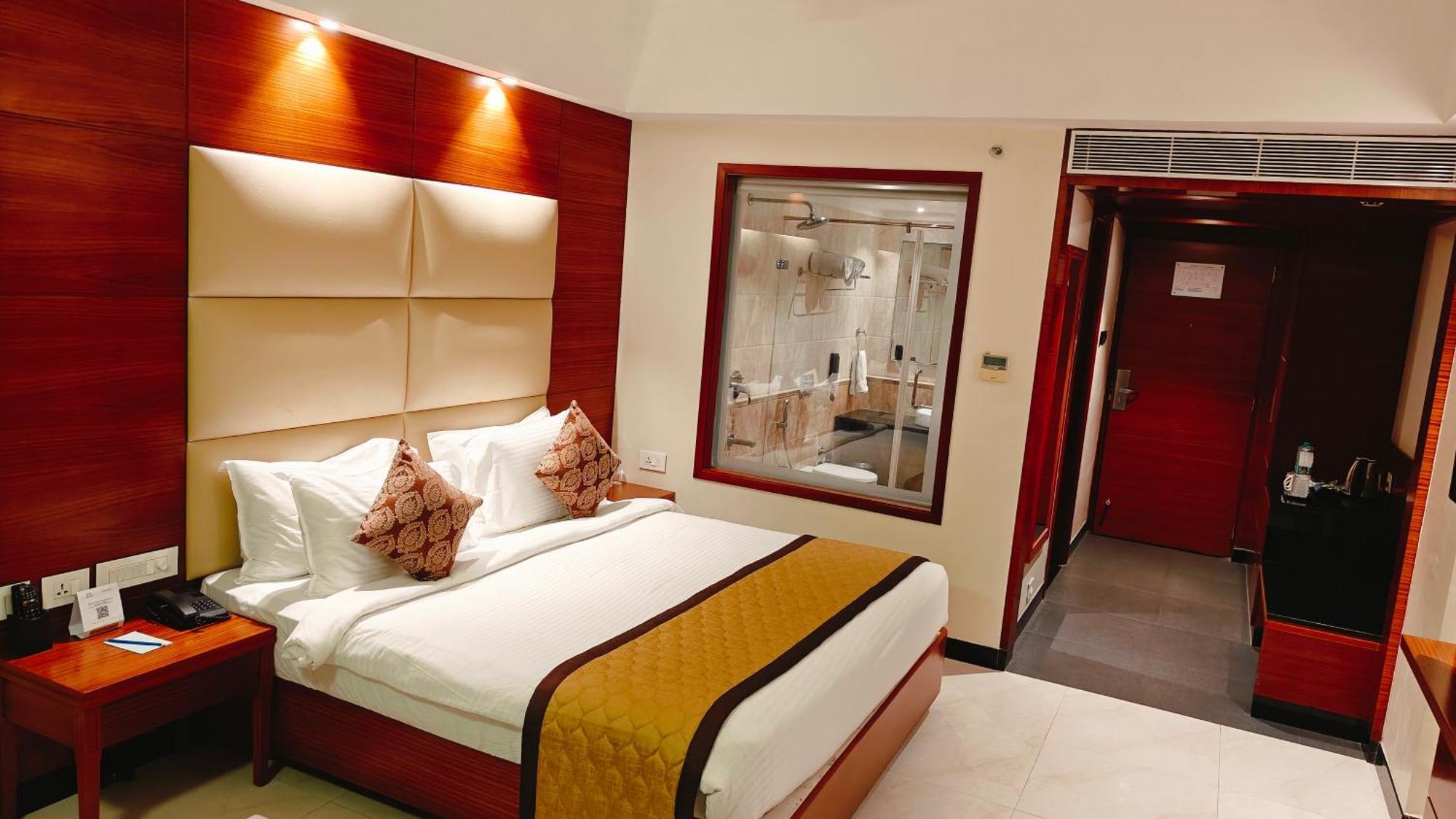 Hotel MM Legacy à Kanchipuram Extérieur photo