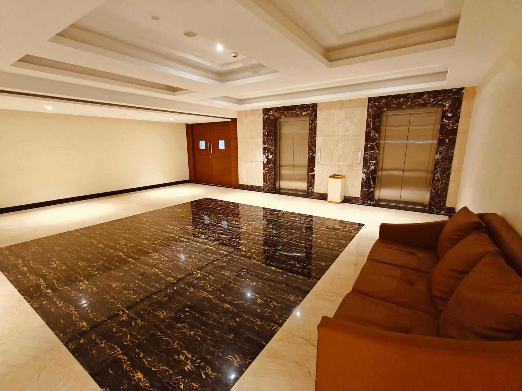Hotel MM Legacy à Kanchipuram Extérieur photo